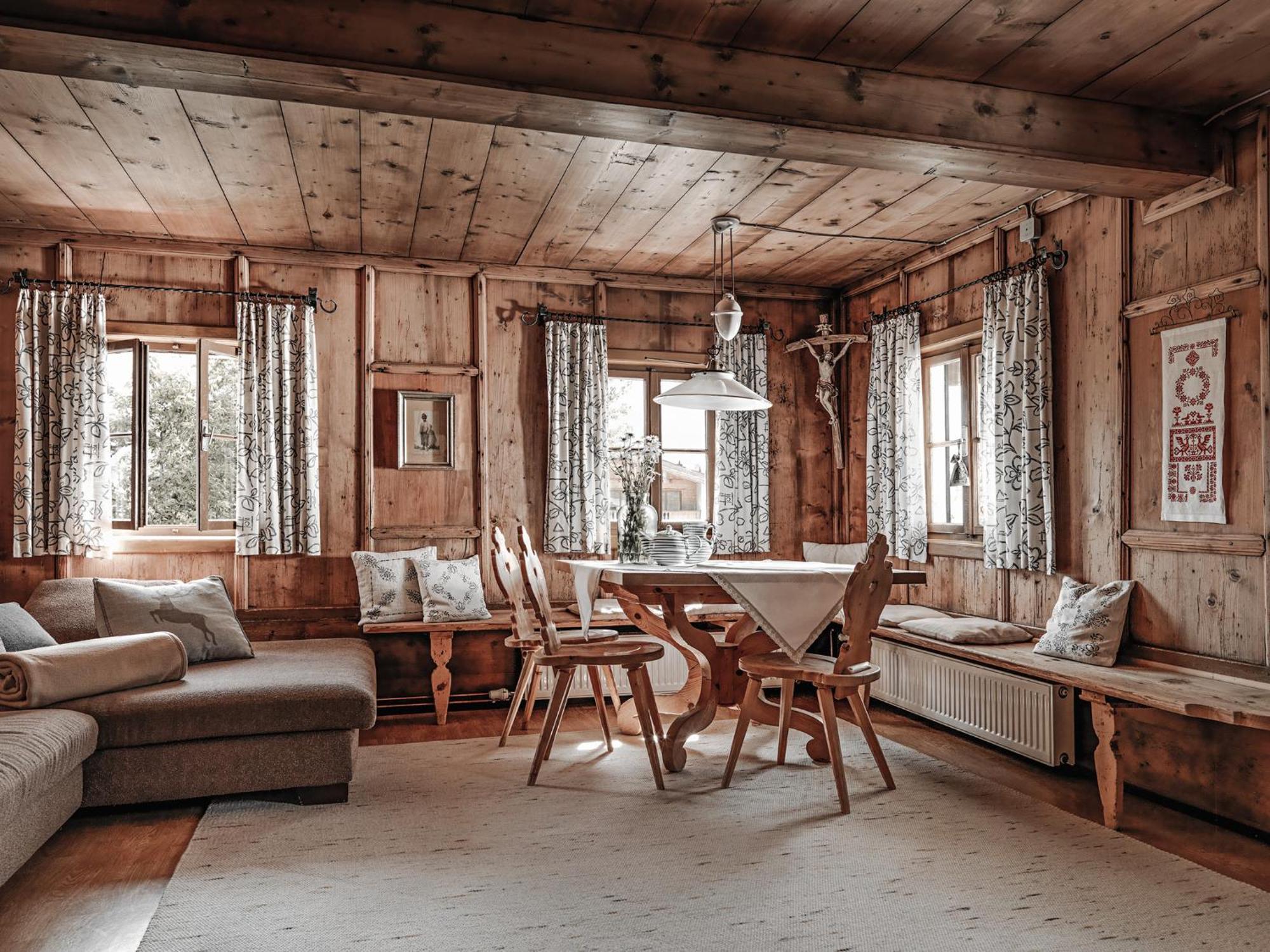 Aster Boutique Hotel & Chalets Fuegenberg Oda fotoğraf
